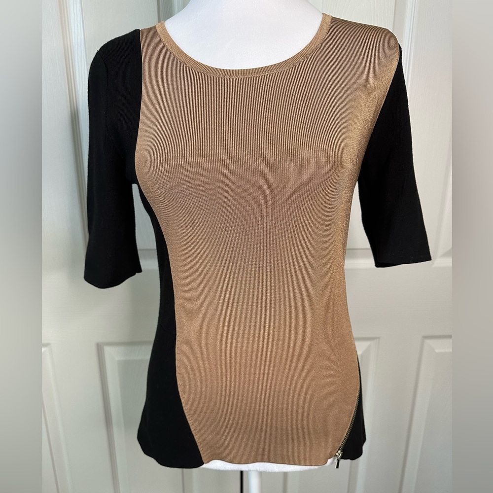WHBM knit color block, short sleeve, decorative zipper, XS